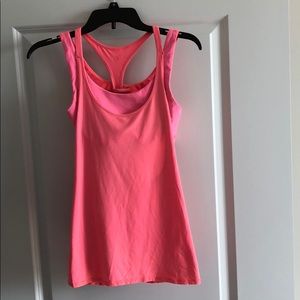 Lululemon workout top
